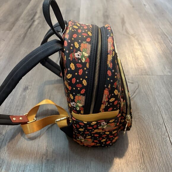 New Loungefly Disney Mickey Mouse and Friends Fall Leaves Mini Backpack Minnie